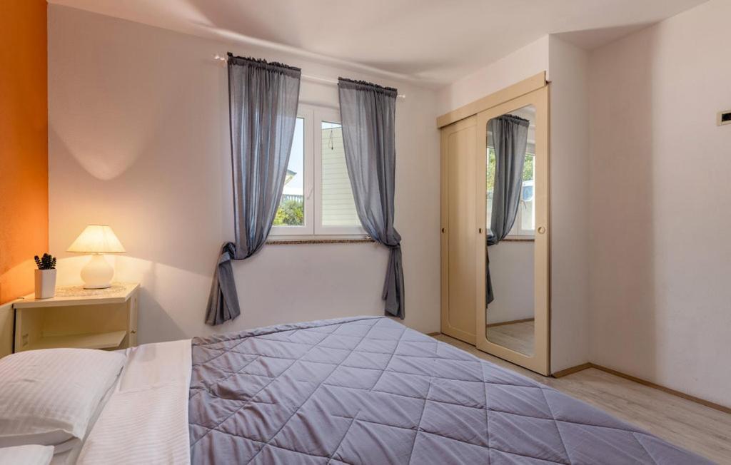 E&M Apartment Senj  Ngoại thất bức ảnh