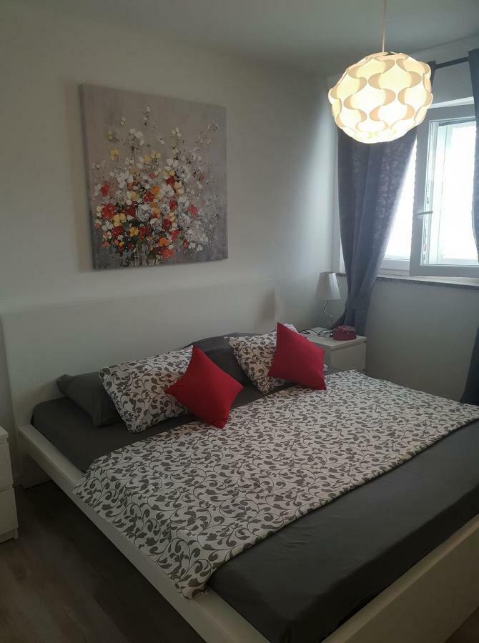 E&M Apartment Senj  Ngoại thất bức ảnh