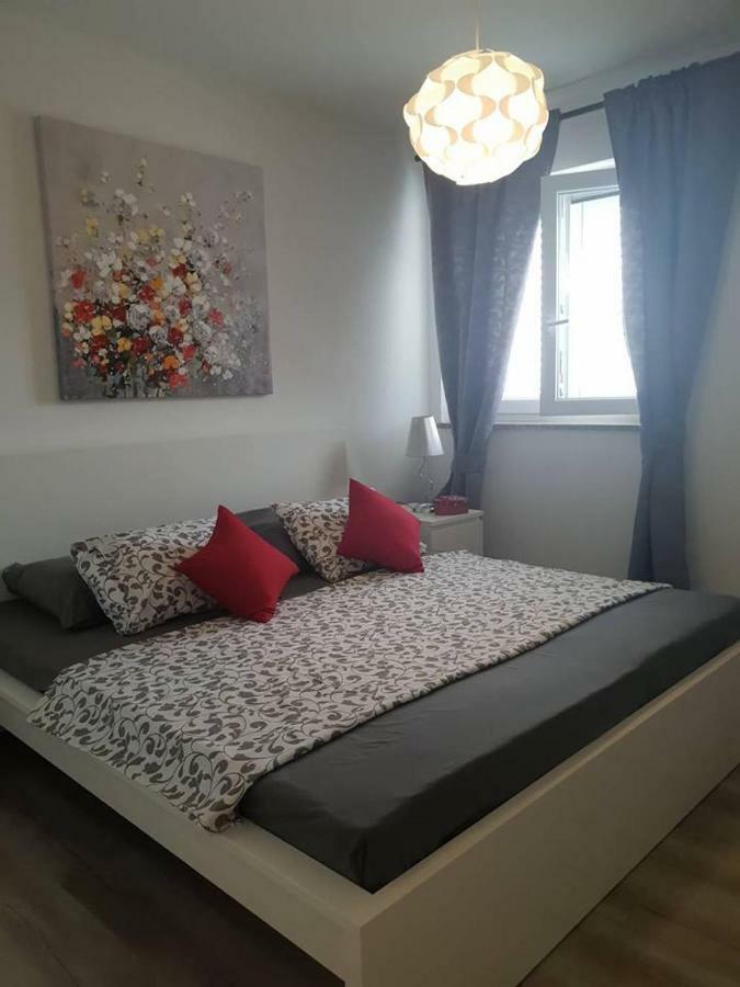 E&M Apartment Senj  Ngoại thất bức ảnh